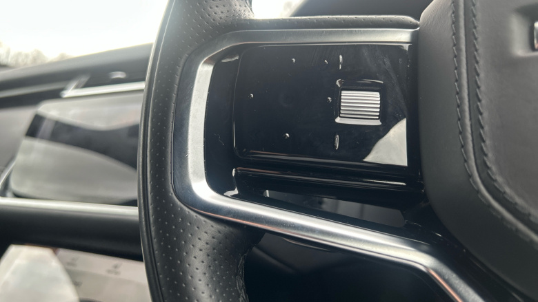 Land Rover Range Rover Velar 2.0 D200 R-Dynamic HSE 5dr Auto Diesel Estate